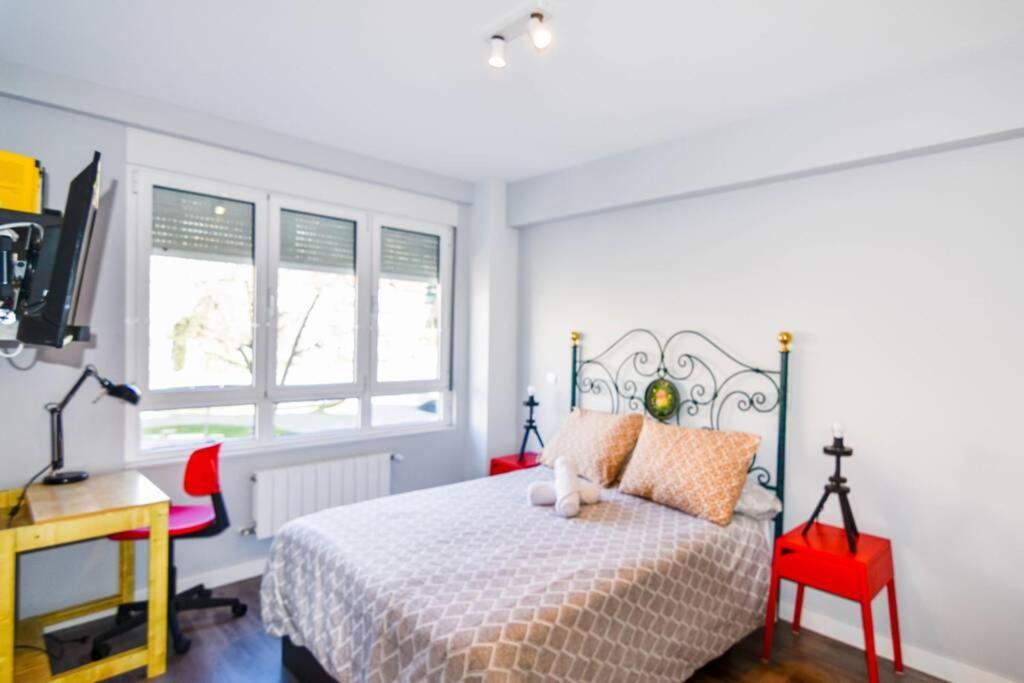 Comodo Apartamento En Puertochico, Cerca De Todo. Santander Bagian luar foto