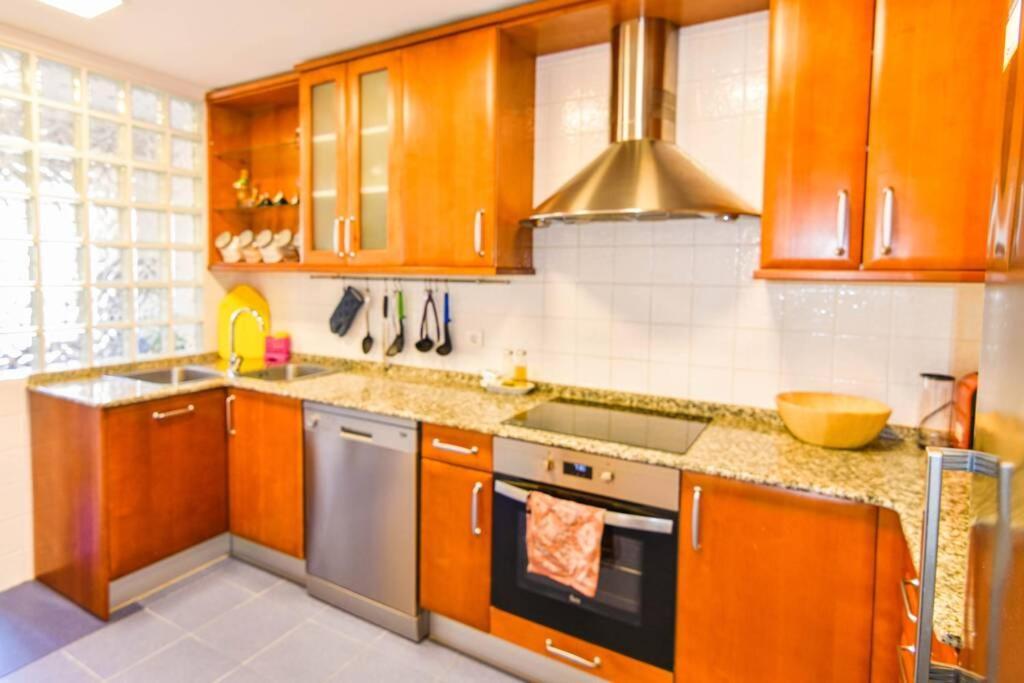 Comodo Apartamento En Puertochico, Cerca De Todo. Santander Bagian luar foto